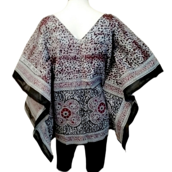 Leopard Print Handmade Blouse in Medium - Picture 2 of 2